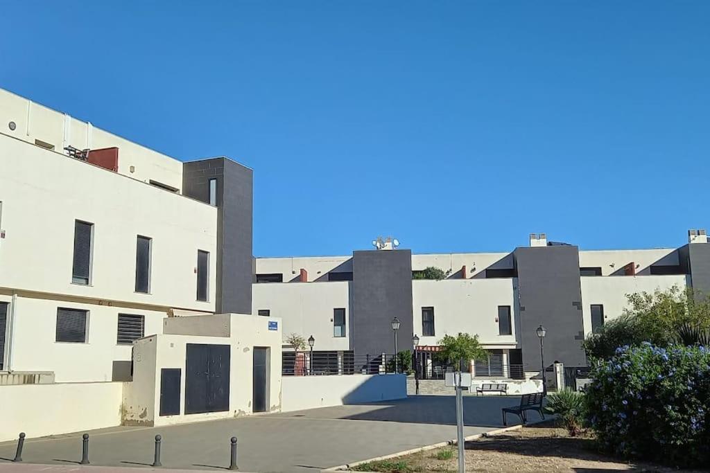 Terraced House In Natural Essence Favareta المظهر الخارجي الصورة